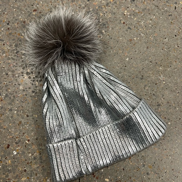 Adrienne Landau Metallic Pom Hat in Silver - Picture 4 of 6